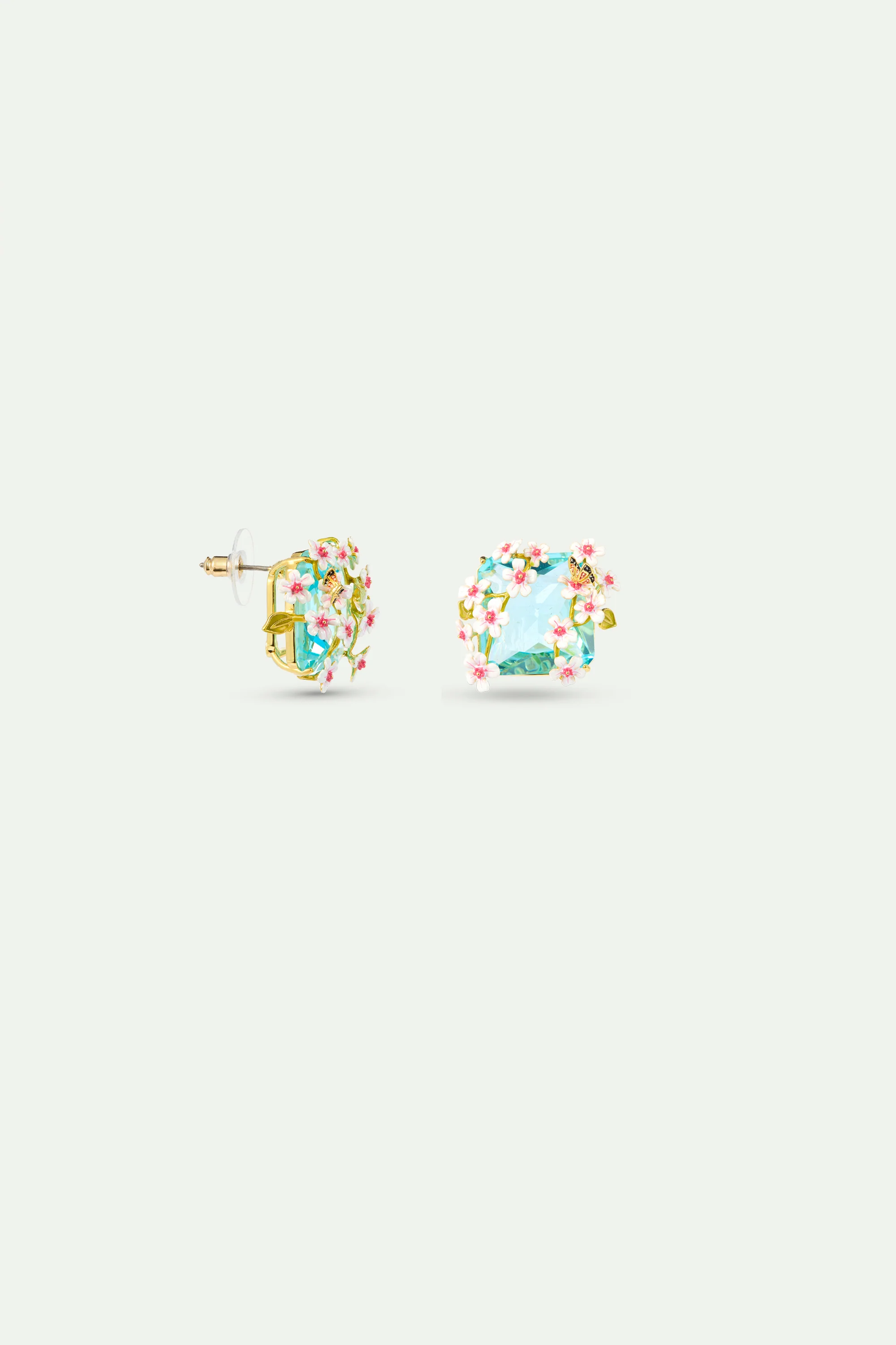 Boucles d'oreilles pierre carrée facettée bleue, aubépines blanches et roses et papillon - Image 3