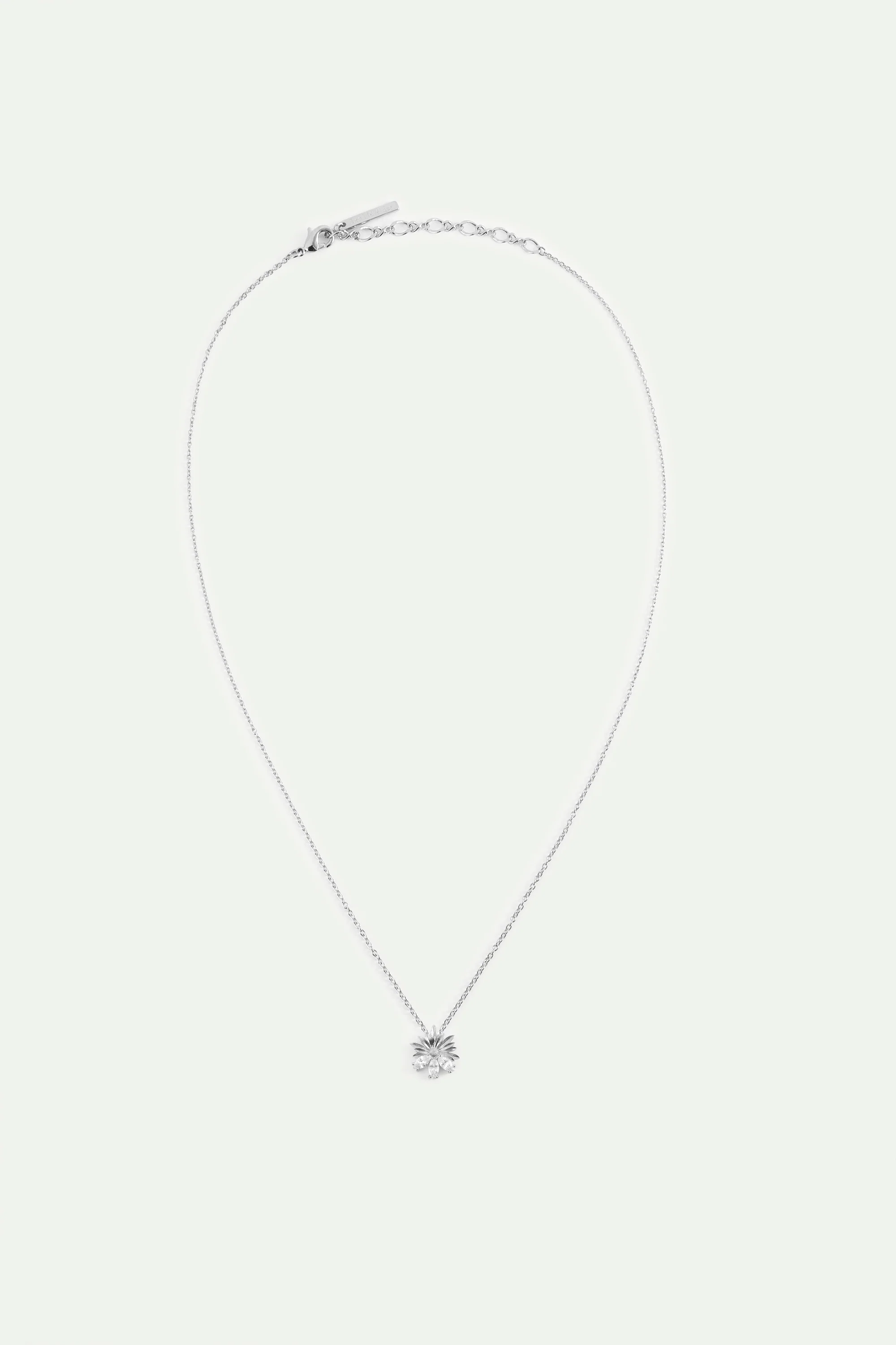 Collier pendentif argenté marguerite et pierres blanches - Image 3