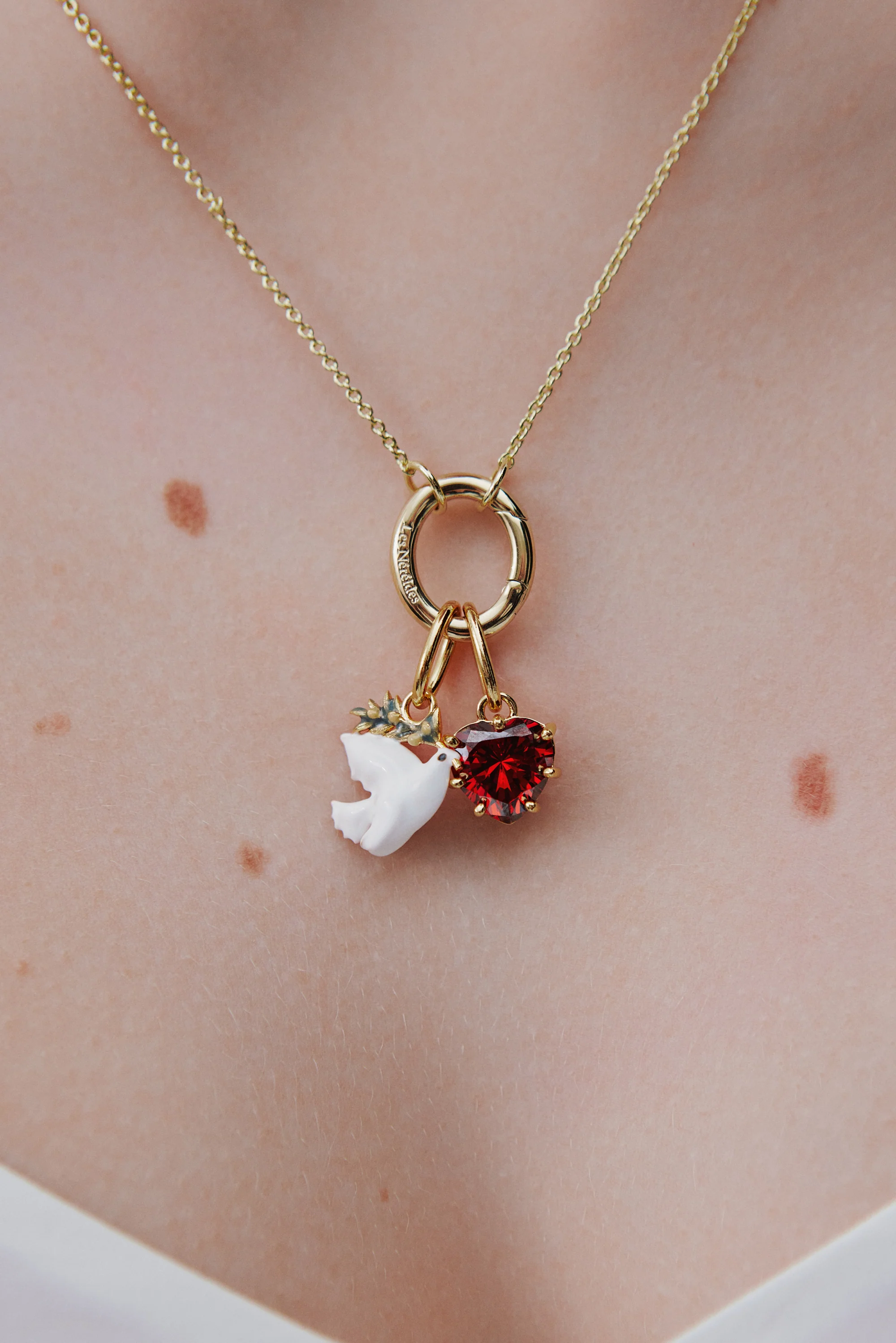 Pendentif Rouge Grenat, Jouvence et Attraction - Novembre - Image 3